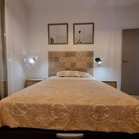 Apartamento Exclusividad A Pie De La Torre De La Catedral Granada Exterior foto