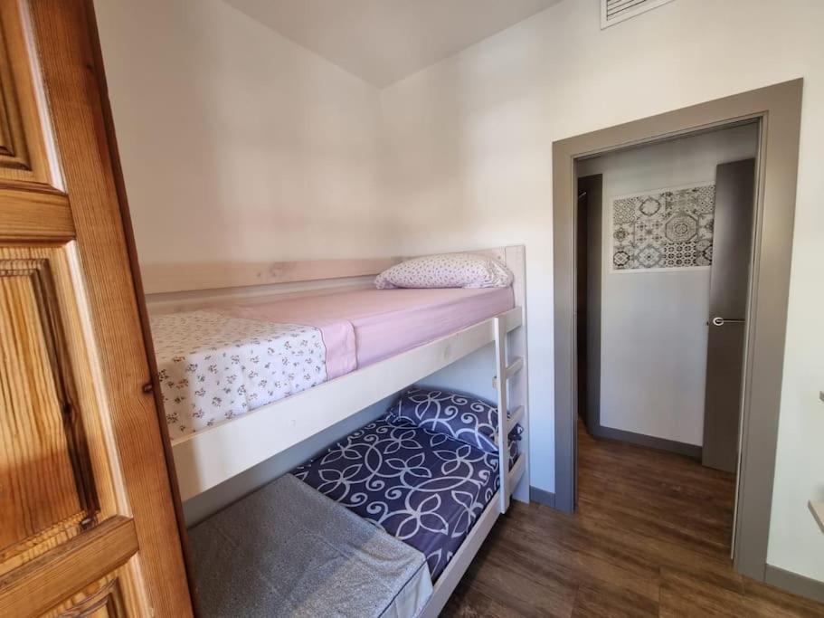 Apartamento Exclusividad A Pie De La Torre De La Catedral Granada Exterior foto
