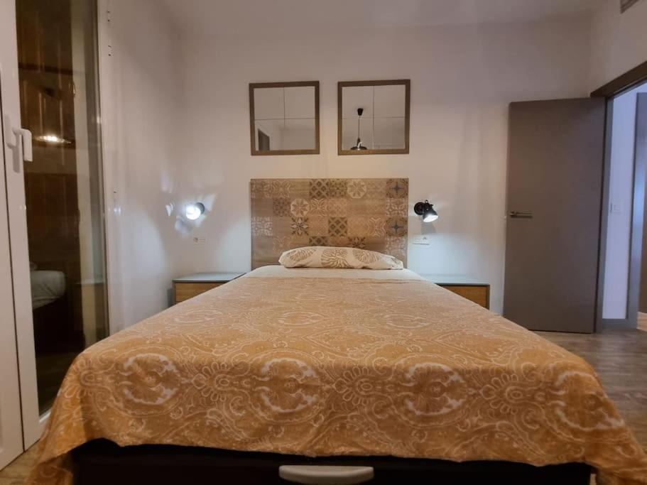 Apartamento Exclusividad A Pie De La Torre De La Catedral Granada Exterior foto